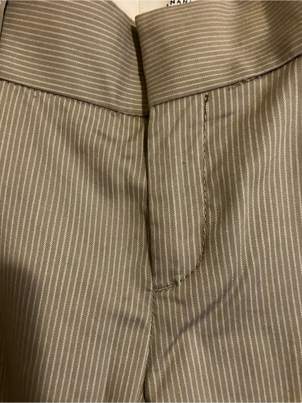 Banana Republic Men's Taupe Pinstripe Dress Pants - Picture 2 of 10